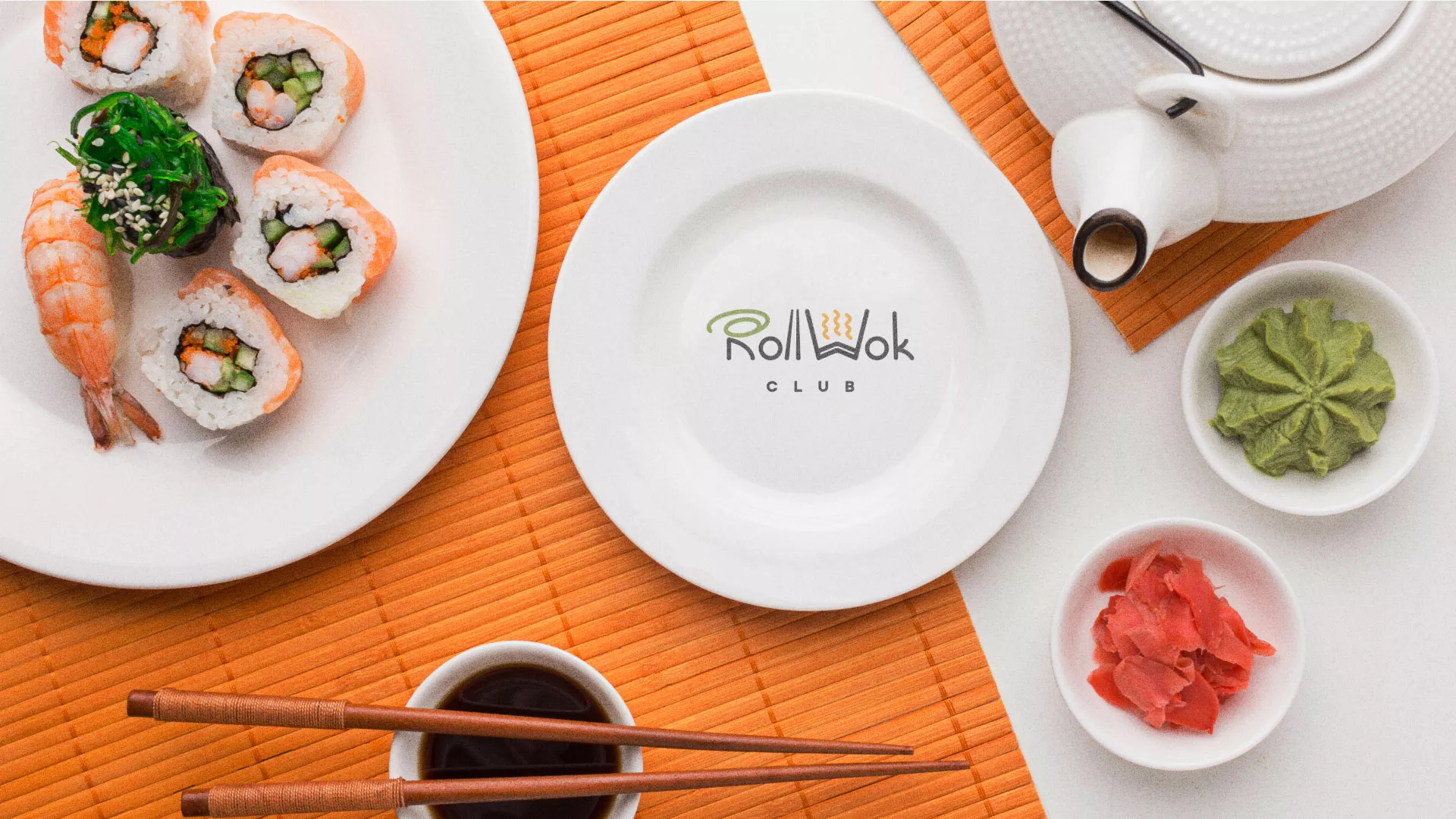 Разработка логотипа и фирменного стиля суши-бара «Roll Wok Club» в Абазе